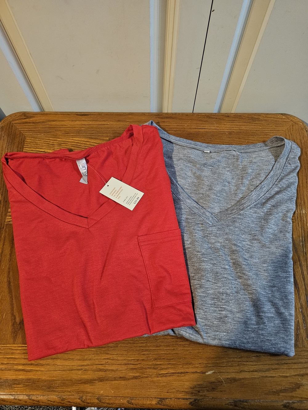Bright Red Simlu NWT Tee with Chest Pocket and Gray Vneck Runched Sides 2 XL